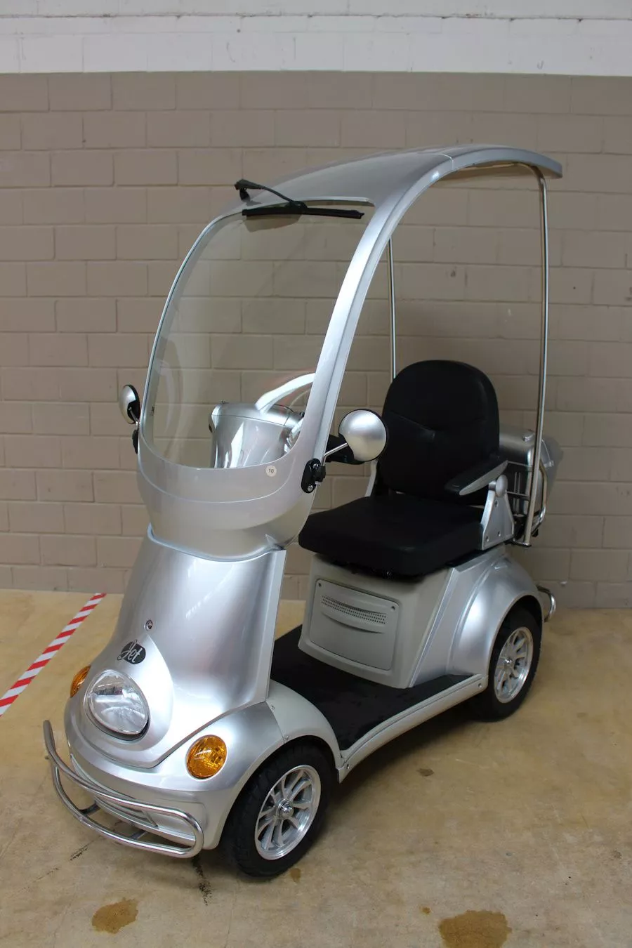 Nr: 10 - Jet 304D / Silber